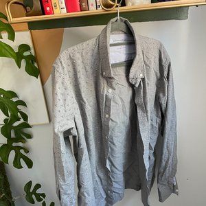 Banana Republic Men’s Button Down  / Casual Shirt, Raccoon print Size Large Slim